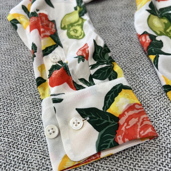 Equipment Femme Lemon Strawberry Roses Print Silk Button Front Blouse Size XS - Picture 6 of 11